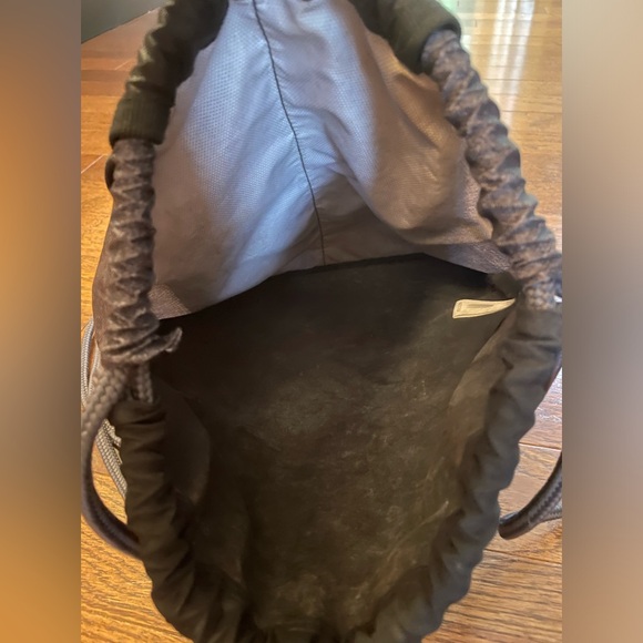 Adidas Drawstring Bag - Picture 4 of 5